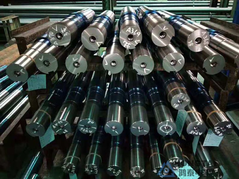 YBE3-315M-4电机轴伸两端打孔、特殊法兰